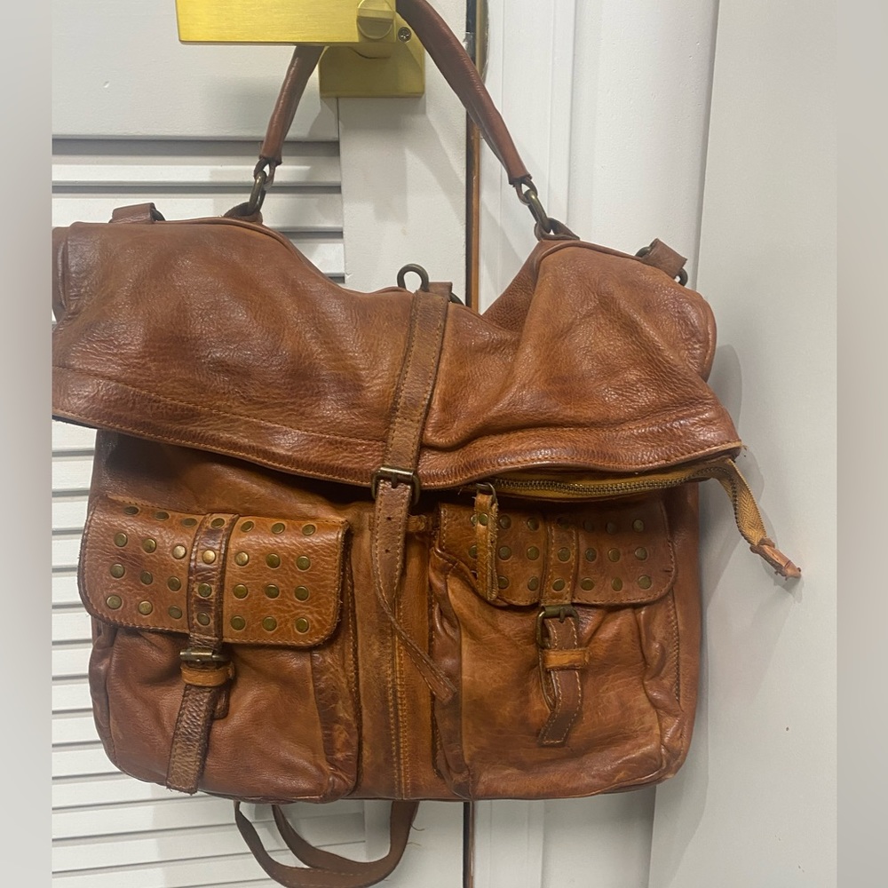 Leather messenger bag